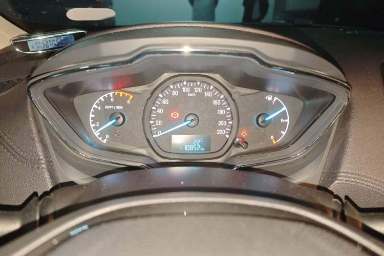 Used Ford Escort 2015 1.5L Manual Fashion Edition Instrument Cluster