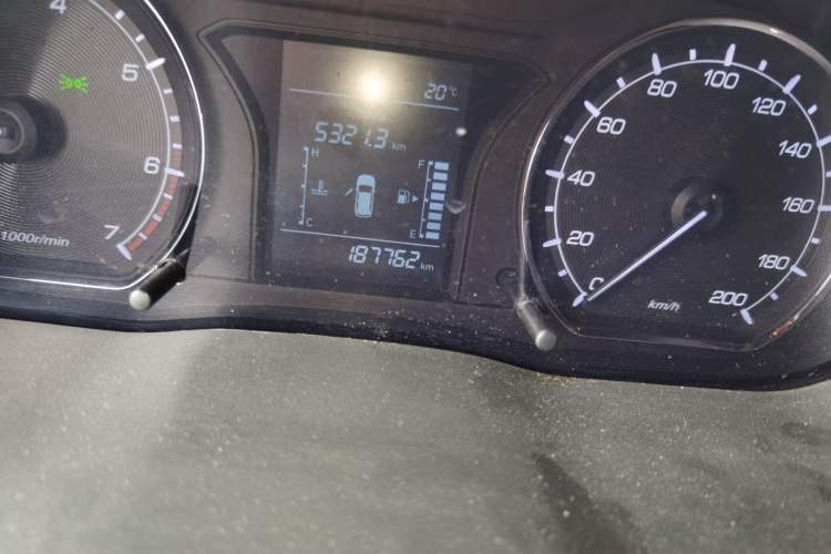 Used CHANGAN OSHAN X70A 2018 1.5L Manual Elite Version