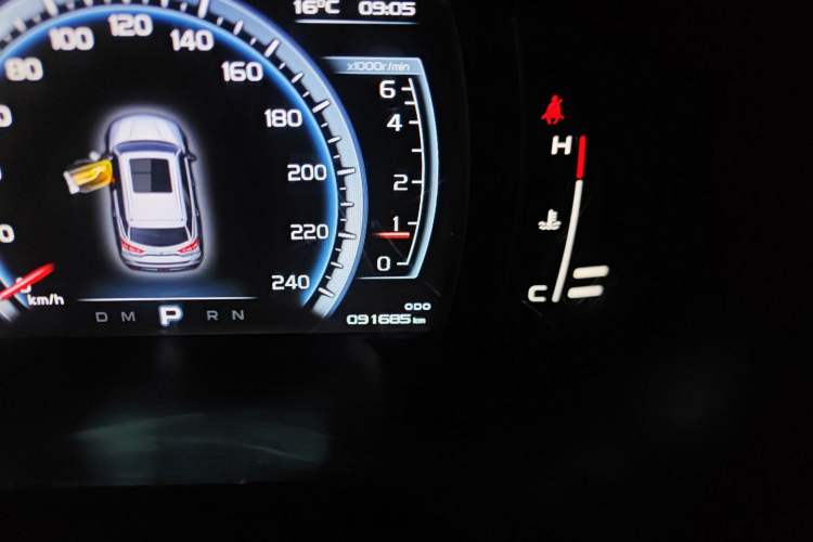 Used Geely Auto Emgrand X7 Sport 2016 1.8TD Automatic Smart Connectivity Version Instrument Cluster