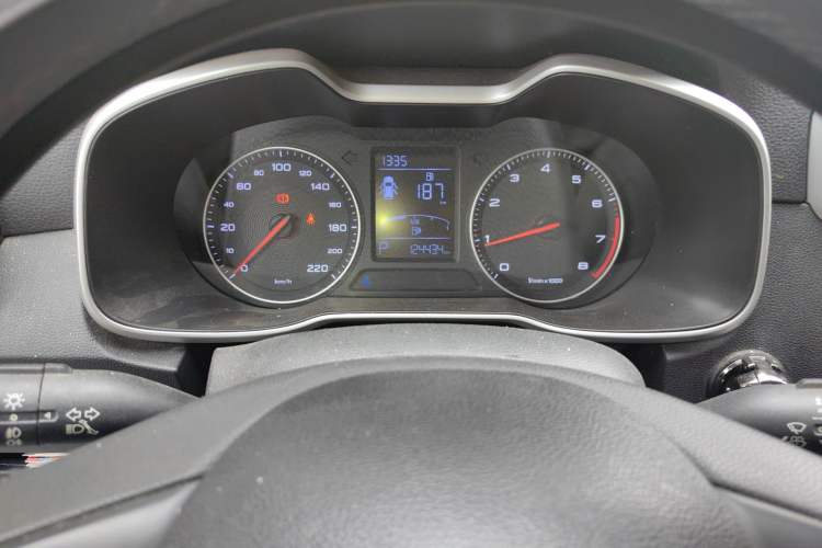 Used MG ZS 2017 1.5L Automatic Elite Edition Odometer Close Up