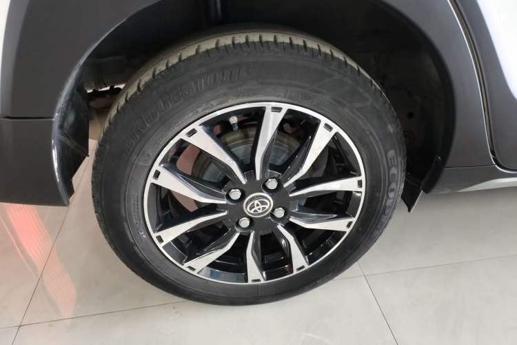 Used Toyota YARiS L Zhi Xuan 2020 X-Trail X 1.5L CVT Leading Edition