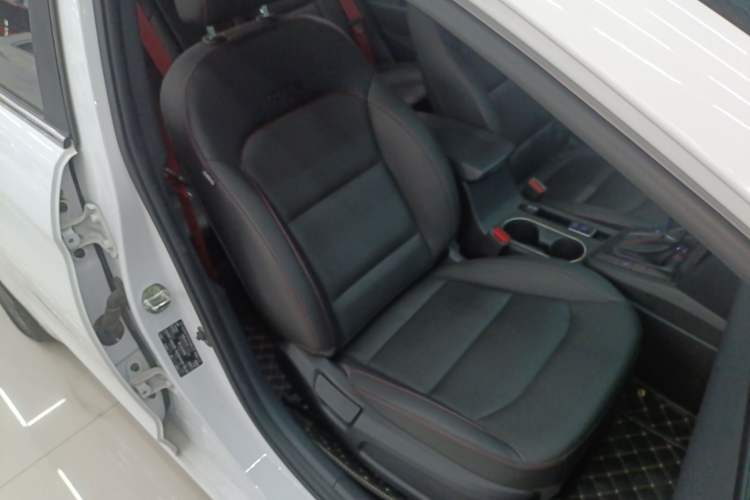 Used Hyundai Elantra (6th Generation / Lingdong) 2020 1.4T Dual-Clutch Xuan Dong · Dynamic Version