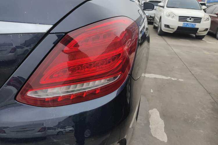 Used Mercedes-Benz C-Class 2017 Facelift C 200 L Sport Edition