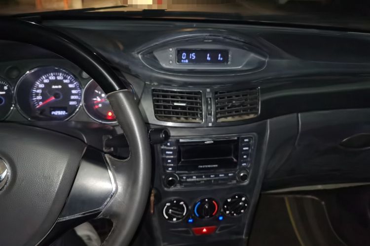 Used Dongfeng Aeolus H30 2013 CROSS 1.6L Manual Luxury Model
