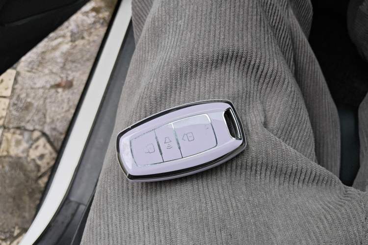 Used Haval H2 2018 1.5T Dual-Clutch Two-Wheel Drive Fashion Model China VI Standard