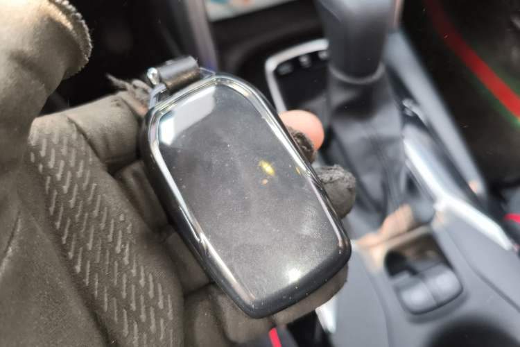 Used Toyota Corolla Cross 2024 2.0L Smart Electric Hybrid Dual-Engine Pioneer Edition