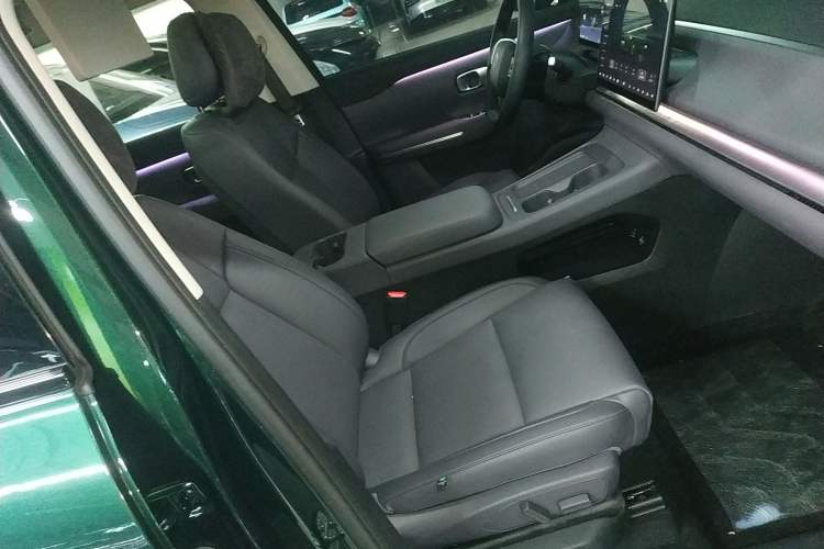 Used Leapmotor C16 2024 Pure Electric 520 Deluxe Edition