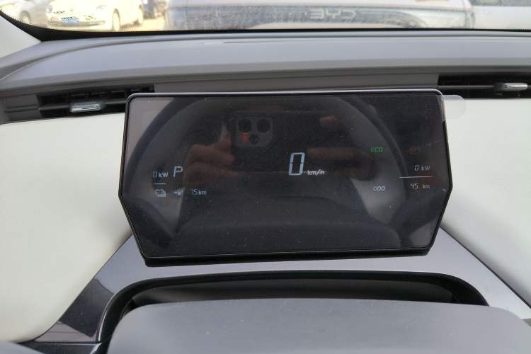 Used Chery Little Ant 2024 Refreshed Version Youth Edition 321 km Beloved Edition 29.23 kWh