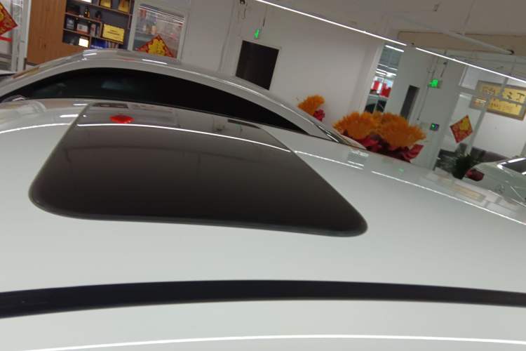 Used Mercedes-Benz EQC 2021 EQC 400 4MATIC Roof