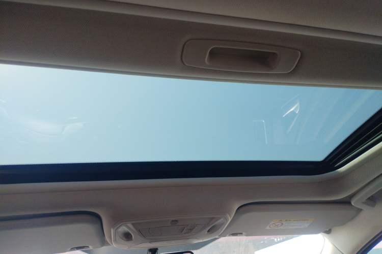 Used Ford Focus 2017 Sedan 1.6L Manual Fashion Edition Smart Drive Version
