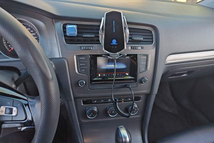 Used Volkswagen Golf 2016 230TSI Automatic Luxury Version