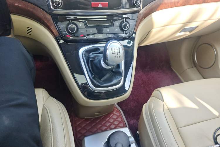 Used Haval H6 2014 Sport Version 1.5T Manual Two-Wheel Drive Elite Edition