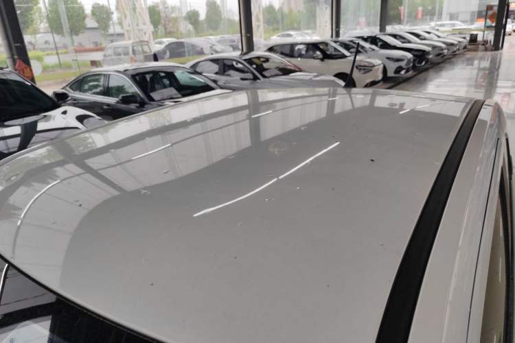 Used Wuling Hongguang MINIEV 2022 Macaron Premium Model – Lithium Iron Phosphate