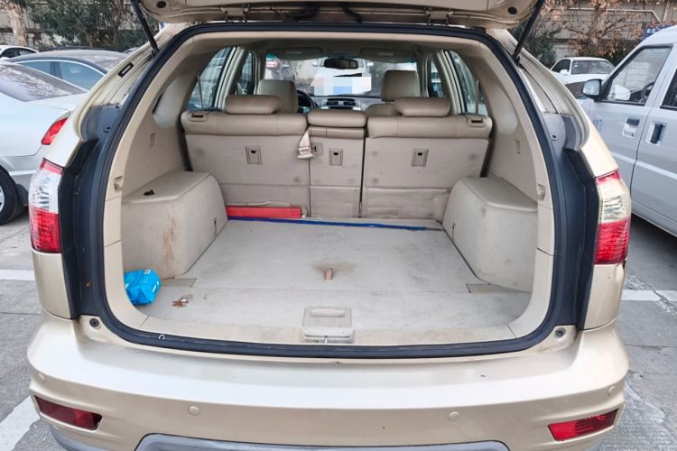 Used BYD S6 2013 Platinum Edition 2.4L Automatic Luxury Model