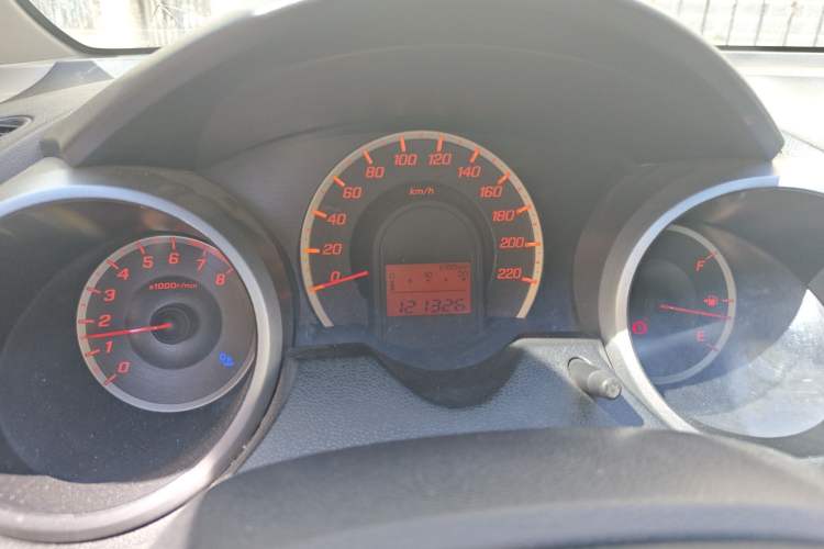 Used Honda Fit 2011 1.3L automatic comfort version Instrument Cluster