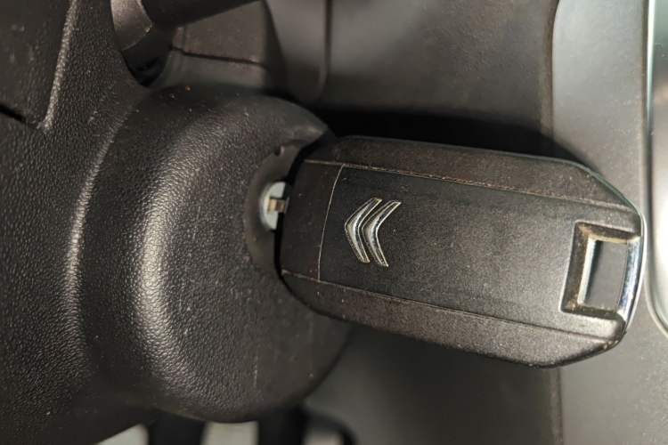 Used Citroen C4 Sega 2016 1.6L Manual Luxury Model Interior 1