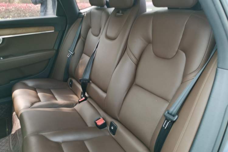 Used Volvo S90 2020 T5 Zhiyi Luxury Edition
