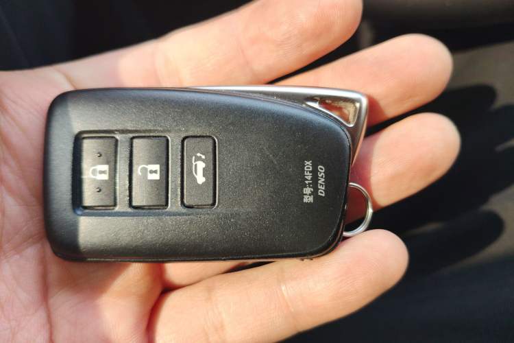Used Lexus NX 2020 200 All-Wheel Drive Fēngshàng Version China VI Standard Vehicle Key