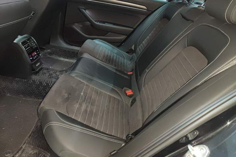 Used Volkswagen Magotan 2020 330TSI DSG Luxury Edition
