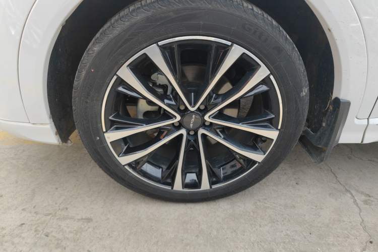 Used JETOUR X70 PLUS 2023 1.6T DCT Stronger PRO+ 5-Seater
