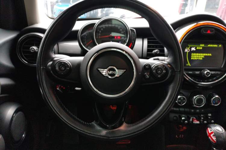 Used MINI MINI 2016 1.5T COOPER Five-Door Edition