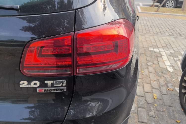 Used Volkswagen Tiguan 2016 2.0 TSI Four-Wheel Drive Standard Version