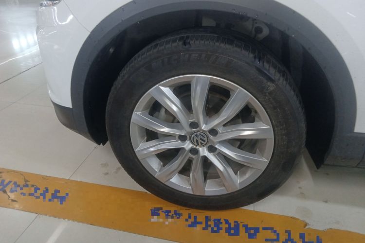 Used Volkswagen T-ROC 2019 230TSI DSG Two-Wheel-Drive Advanced Version China VI Standard