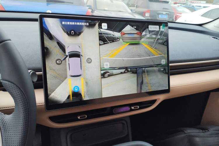 Used ARCFOX T1 2025 Model 425 PRO
