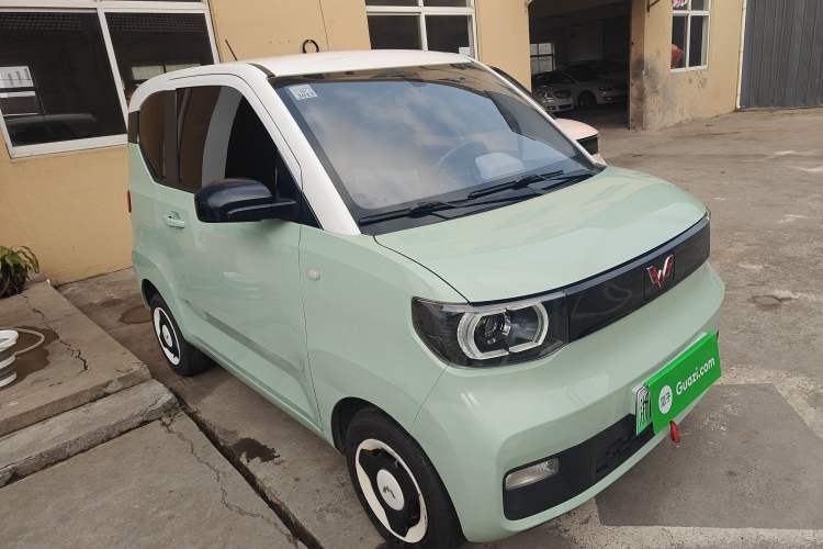 Used Wuling Hongguang MINIEV 2021 Macaron Fashion Model Lithium Iron Phosphate