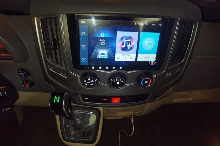 Used Dongfeng Yufeng 
