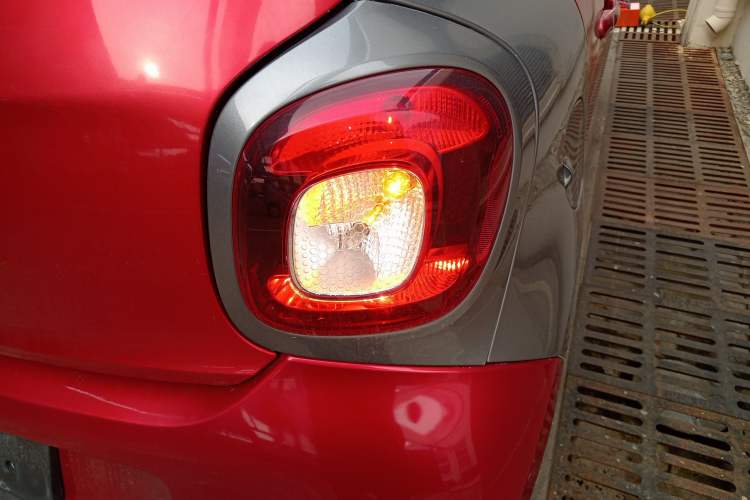 Used smart forfour 2016 0.9T 66 kW Pioneer Edition