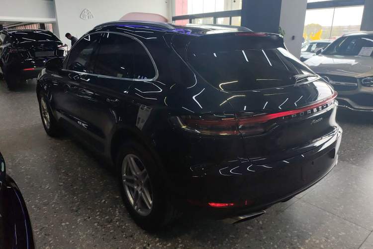Used Porsche Macan 2018 Macan 2.0T