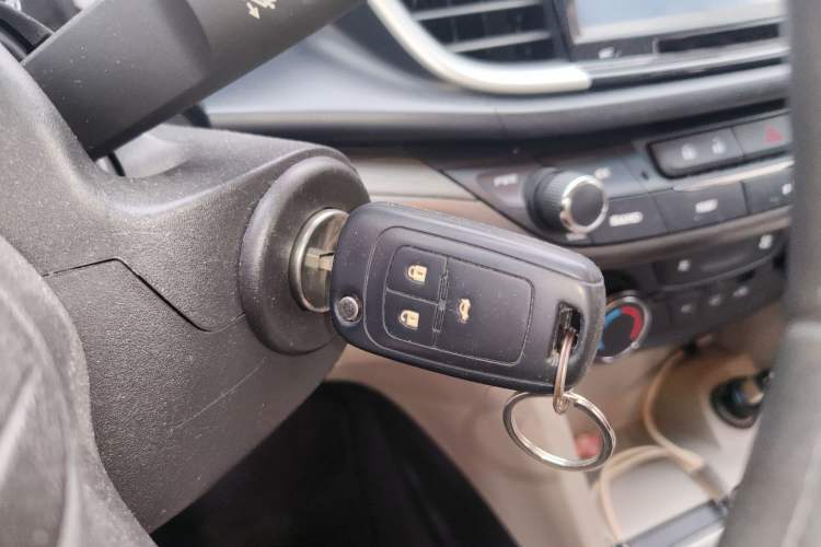 Used Buick GT 2016 15N Automatic Elite Edition Interior 1