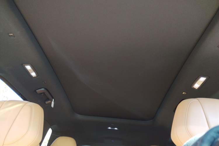 Used Lynk & Co 09 EM-P 2023 2.0TD EM-P Long-Range Version PM 7-Seater
