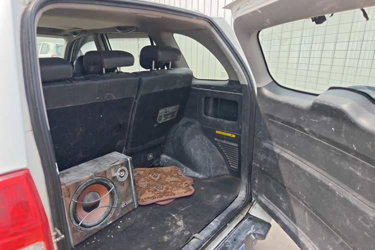 Used Chery Tiggo 3 2014 1.6L Manual Zhishang Edition Trunk