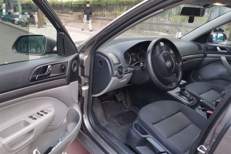 Used Skoda Octavia 2012 1.6L Automatic Yijie Edition