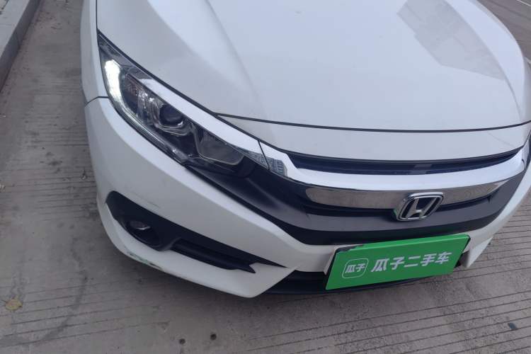 Used Honda Civic 2016 220TURBO CVT Luxury Edition
