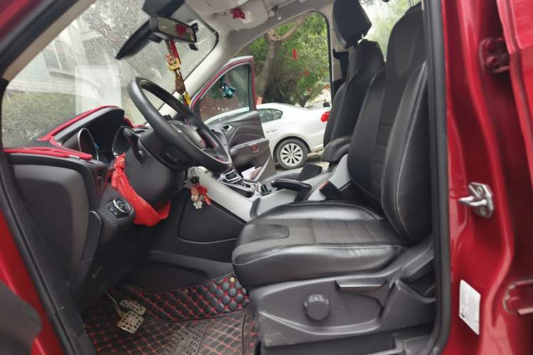 Used Ford Kuga 2013 1.6L GTDi Two-Wheel-Drive Trend Model