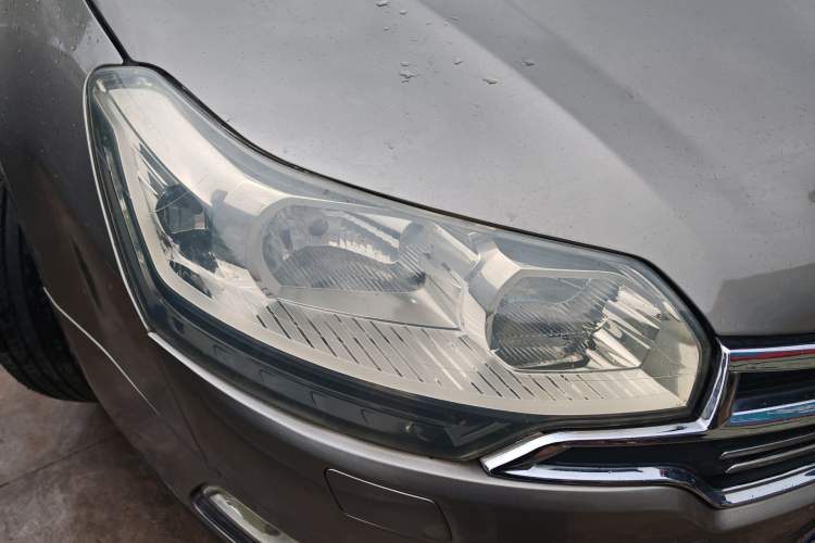 Used Citroen C5 2016 1.6T Automatic Zunyue Model Right Front Headlight
