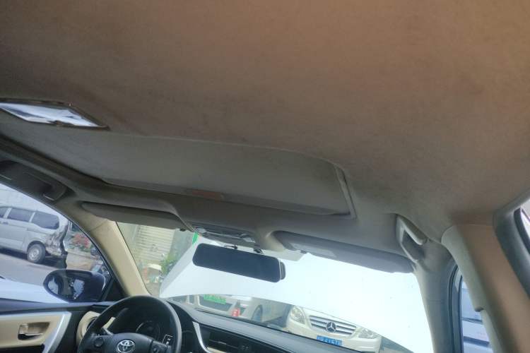 Used Toyota Levin 2017 Revised Dual-Engine 1.8H GS E-CVT Elite Sunroof Version China V Standard
