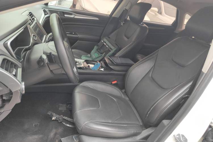 Used Ford Mondeo 2013 2.0L GTDi240 Luxury Sport Model