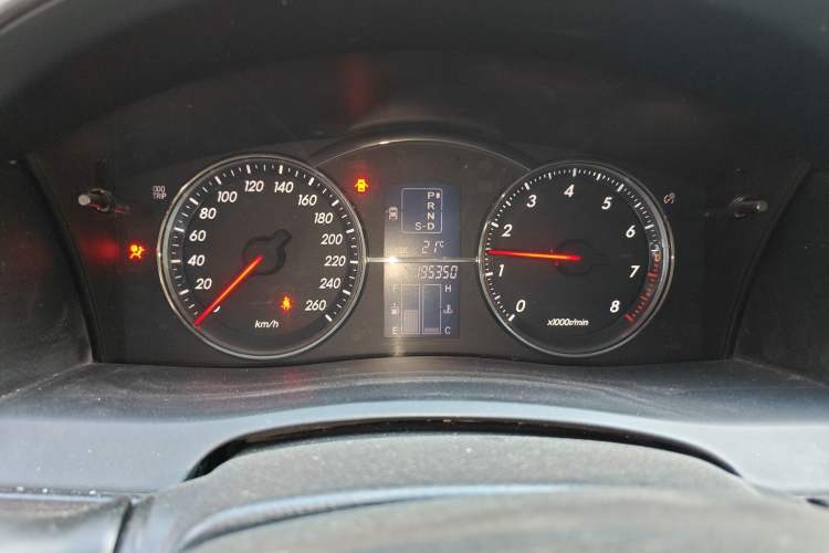 Used Toyota Reiz 2007 2.5S Leather Sunroof Version
