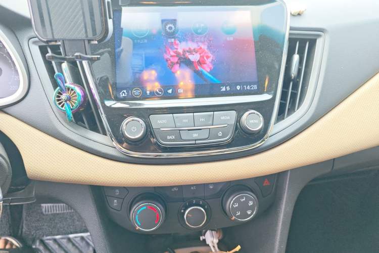 Used Chevrolet Monza 2022 320 Automatic Enjoyment Sunroof Version