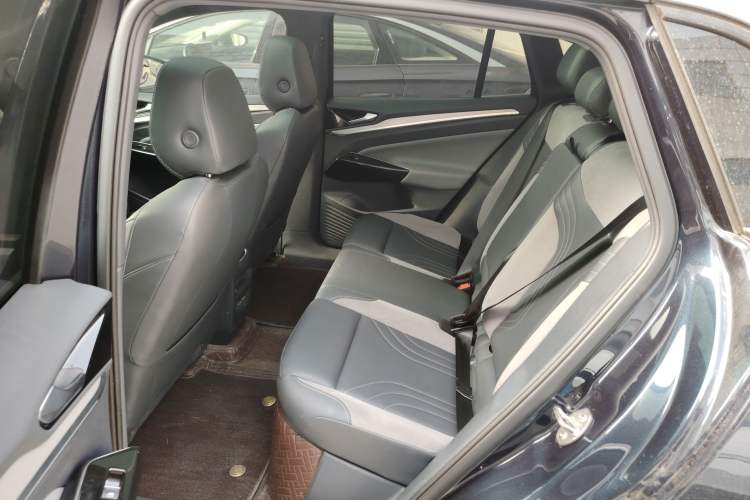 Used Volkswagen ID.4 CROZZ 2022 Long-Range Lite PRO Edition
