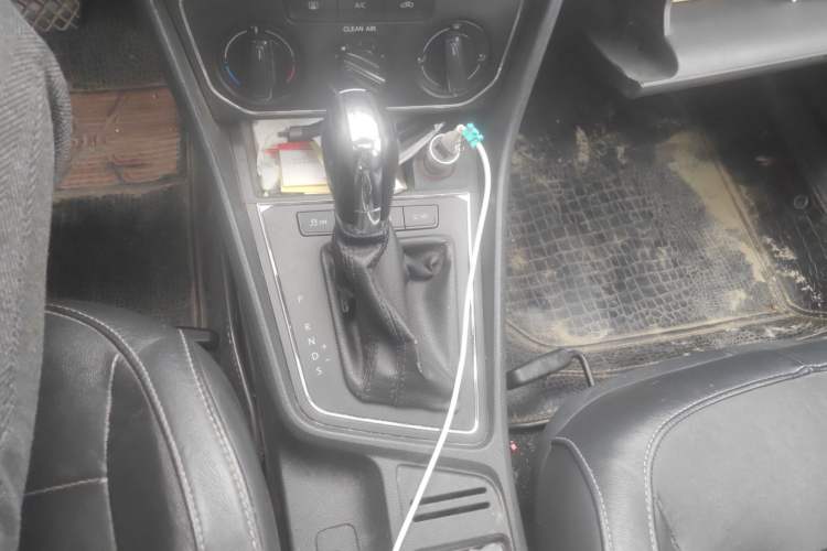 Used Volkswagen Lavida 2015 1.6L Automatic Comfort Edition