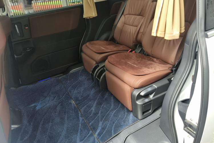 Used Honda Odyssey 2024 2.0L eHEV Sharp·Luxury Edition