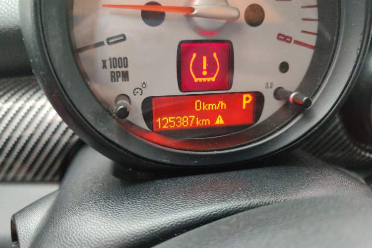 Used MINI 2011 1.6L ONE