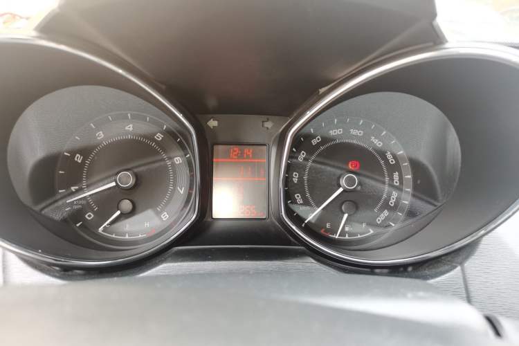 Used Chery Arrizo 7 2015 1.6L Manual ZhiShang Edition
