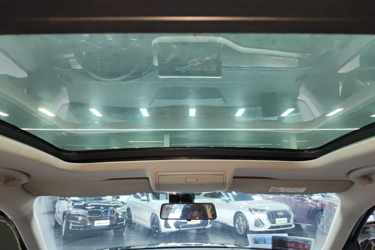 Used Skoda Kodiaq 2023 TSI330 5-Seater Two-Wheel-Drive Luxury Edition
