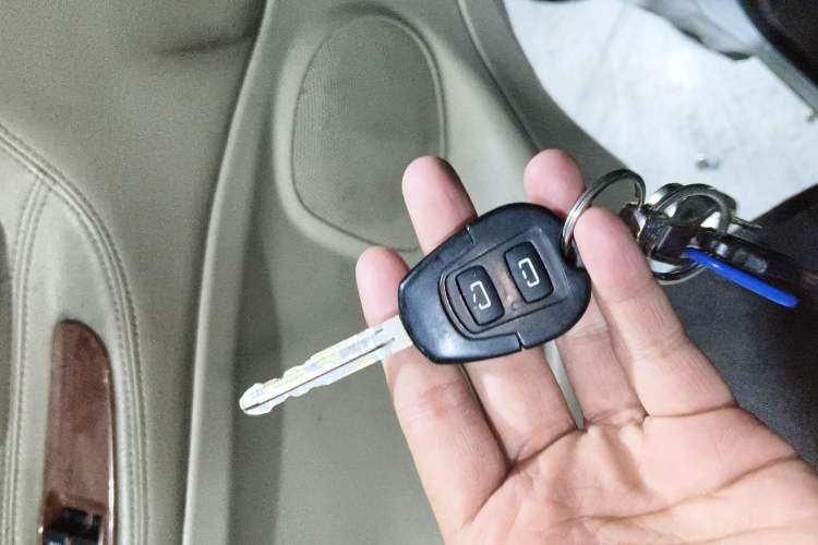 Used Foton MP-X E 2014 2.0L Wealth Express Classic Edition 4Gi-VVT